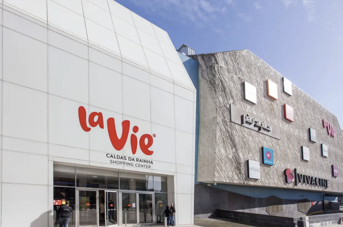 Iberia I buys LaVie Guarda and Caldas da Rainha centres