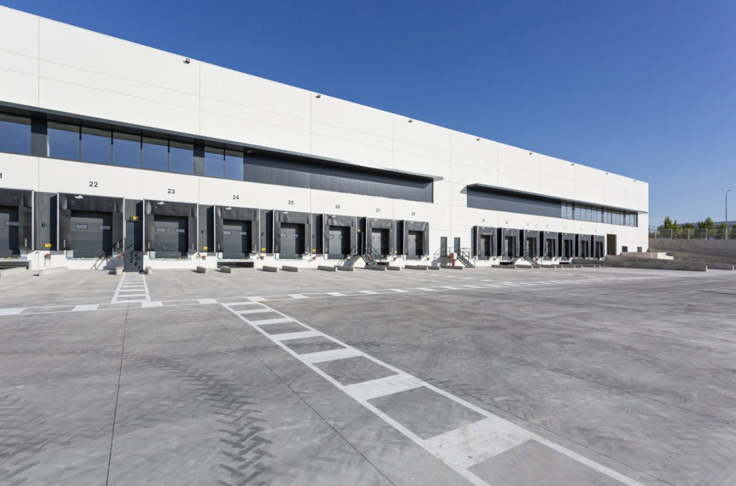ILIM and Aberdeen Investments buy two warehouses in Madrid from Hines