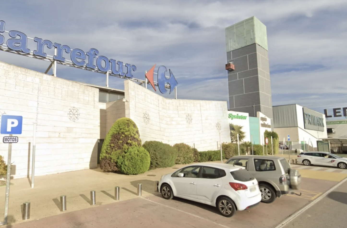 Lighthouse acquires the Espacio Mediterráneo hypermarket