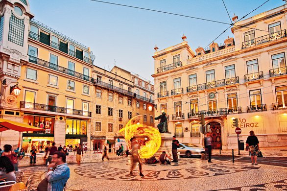 Chiado is now the 34th most expensive shopping street in the world